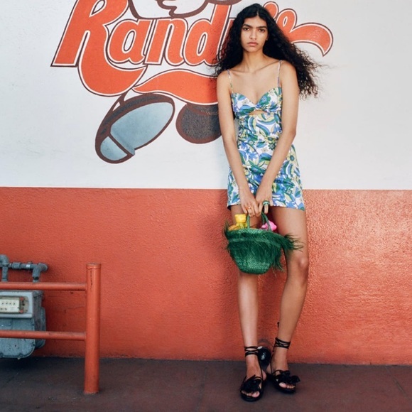 New Zara | Floral Print Dress With Sweetheart Neckline - Picture 9 of 13